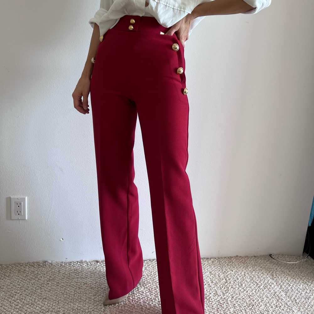 Woman High-Waisted Classy Pants
